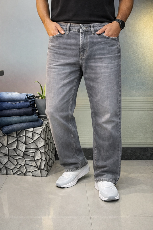 Straight Fit Washed Jeans