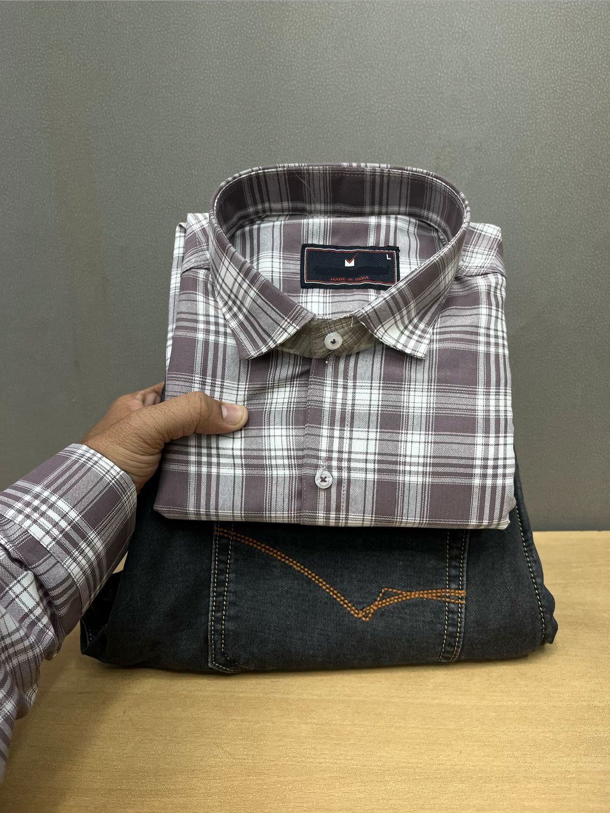 OXFORD CHECKERED SHIRT WITH JEANS COMBO