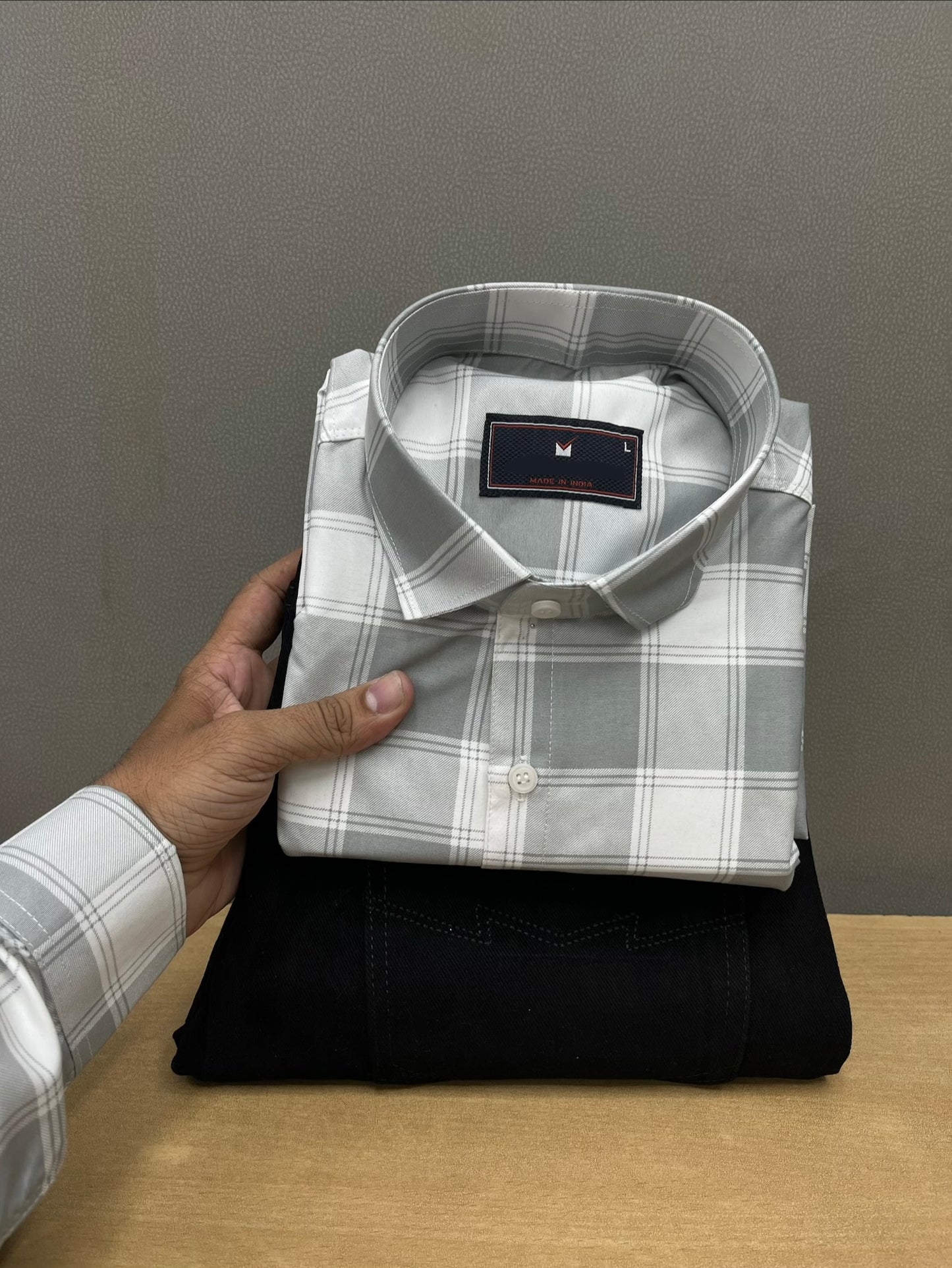 Checks Shirt With Jeans Combo