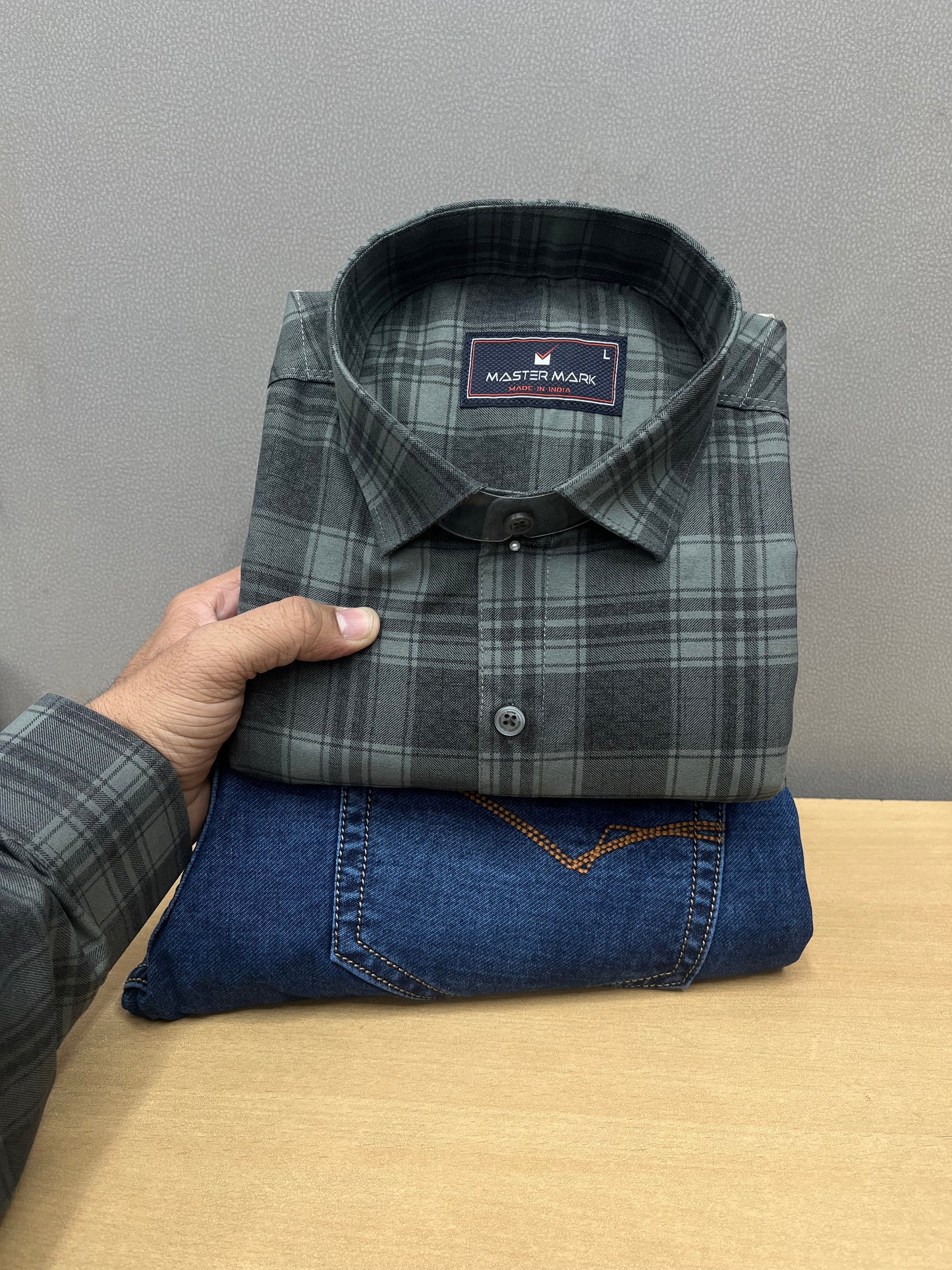 Checks Shirt With Jeans Combo