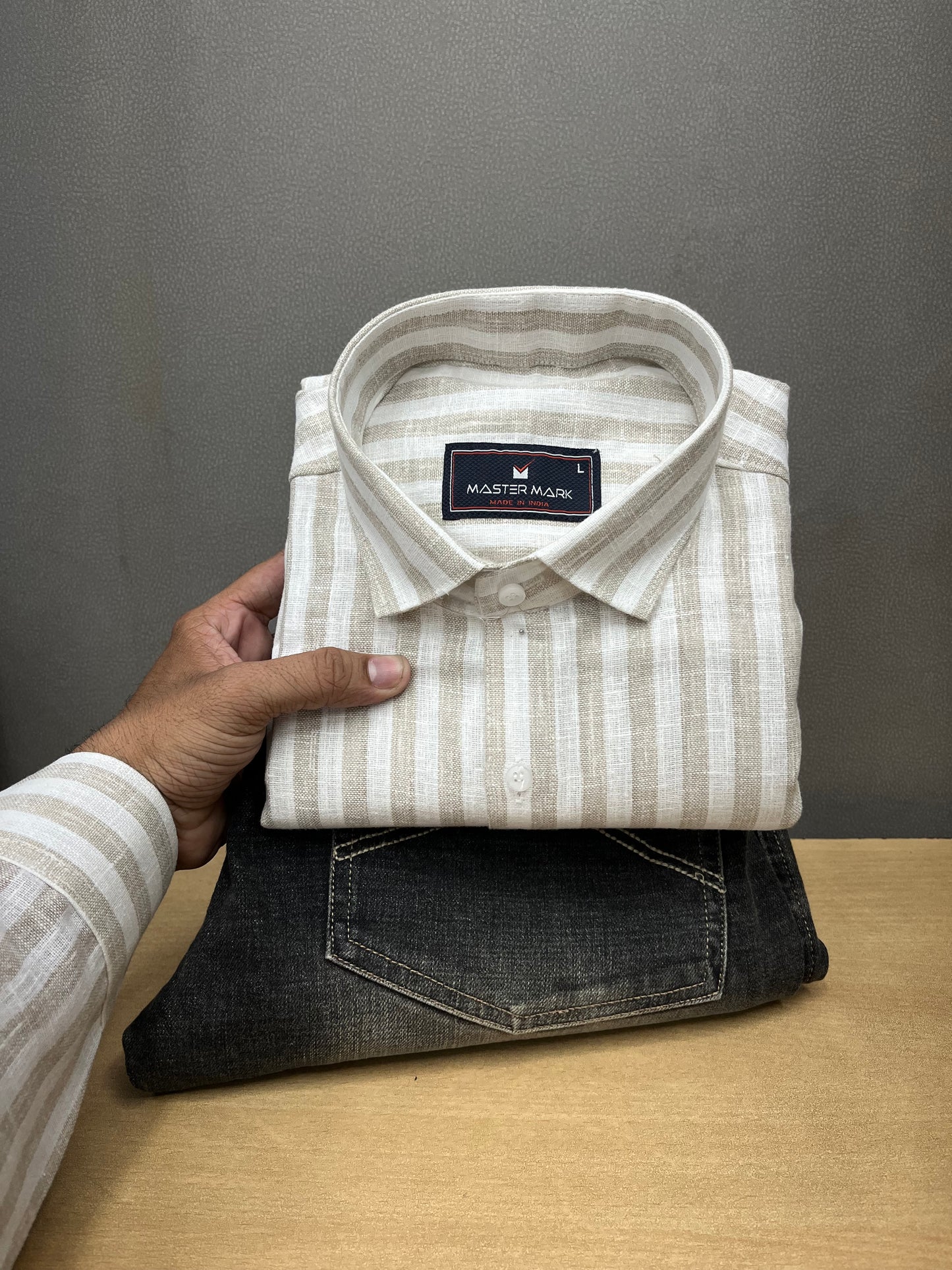 Linen Lining Shirt With Jeans Combo