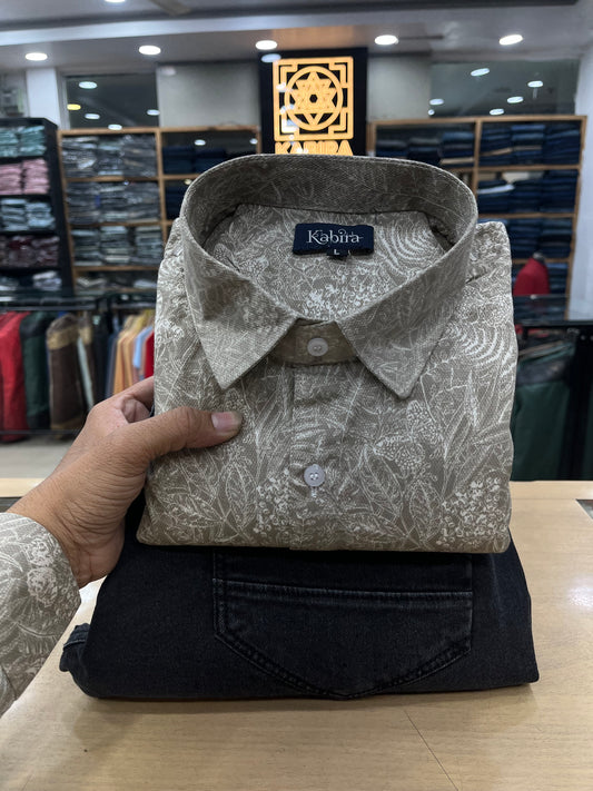Kabira Printed Shirt With Jeans Combo
